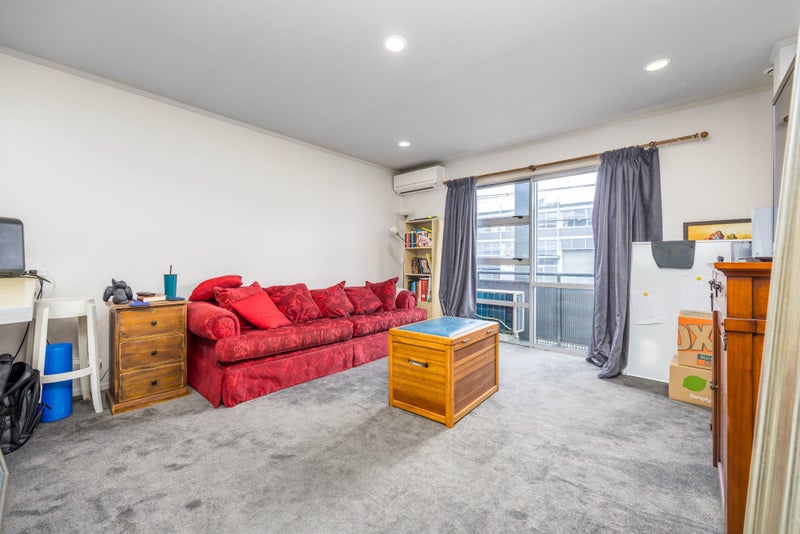 4/6 Porters Avenue, Eden Terrace, Auckland - Carousel 2