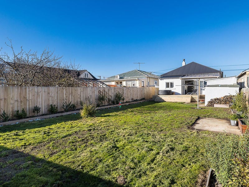 200 Bay View Road, South Dunedin, Dunedin - Carousel 21