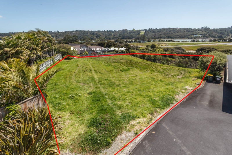 9C Kerema Way, Schnapper Rock, Auckland - Carousel 2