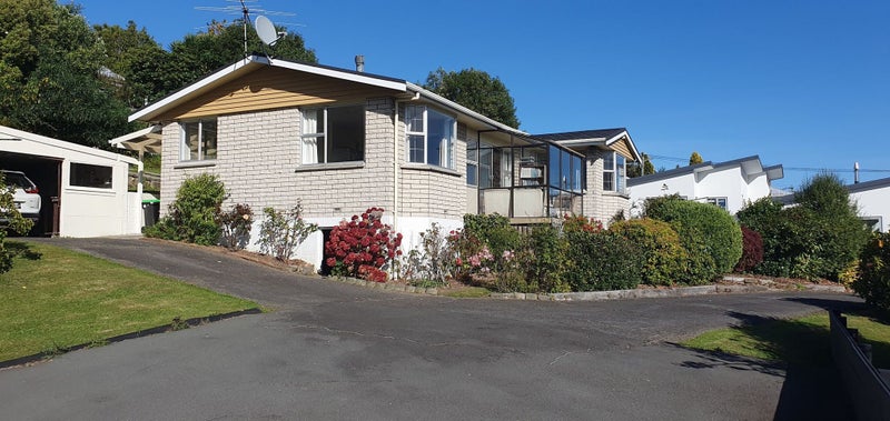 2 Lismore Lane, Kaikorai, Dunedin - Carousel 1