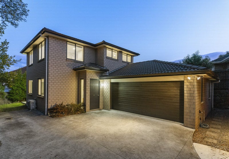 49B Panorama Road, Mount Wellington, Auckland - Carousel 1