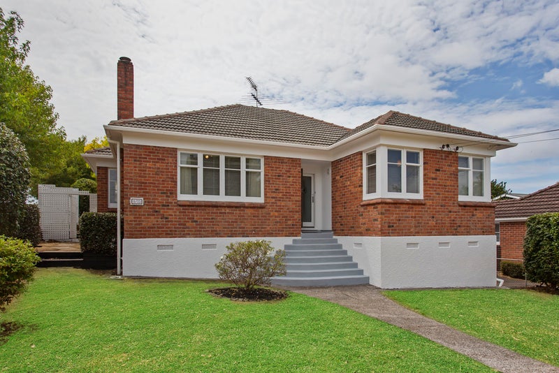 1/75 Namata Road, Onehunga, Auckland - Carousel 1