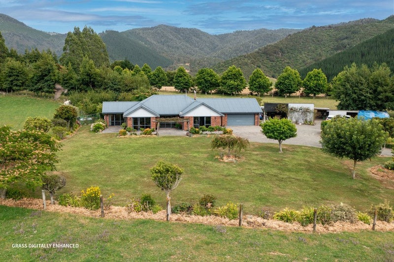 22 Hebberds Road, Rai Valley - Carousel 2