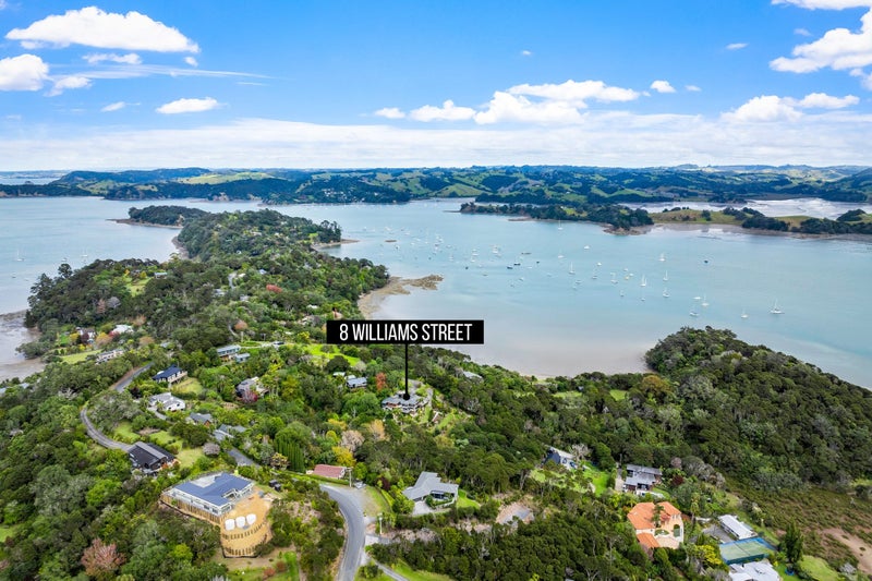 8 Williams Street, Mahurangi East, Warkworth - Carousel 1