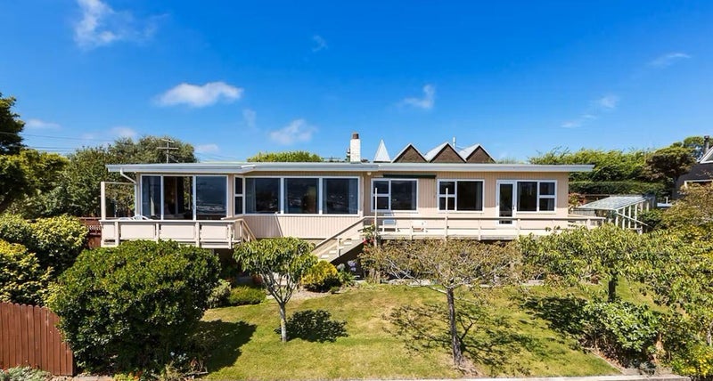 11 Cornwall Street, Vauxhall, Dunedin - Carousel 1