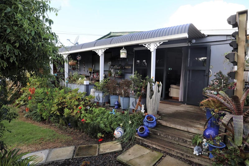 10 Agnes Street, Te Kopuru - Carousel 1