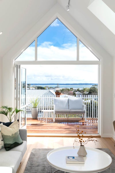 2/14 Peel Street, Westmere, Auckland - Carousel 2
