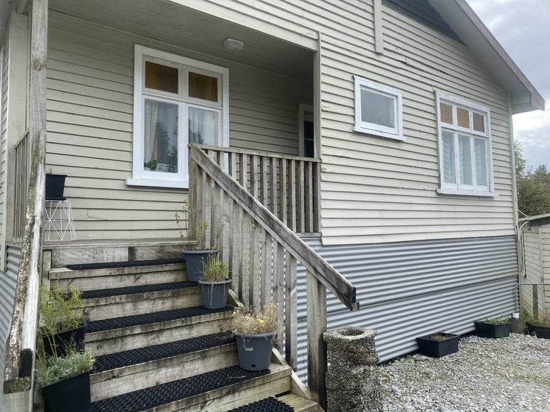 16 Litchfield Street, Kaiata, Greymouth - Carousel 2