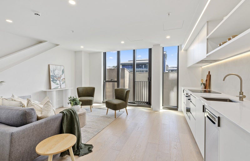 413/10 Alpha Street, TE ARO, WELLINGTON - Carousel 2