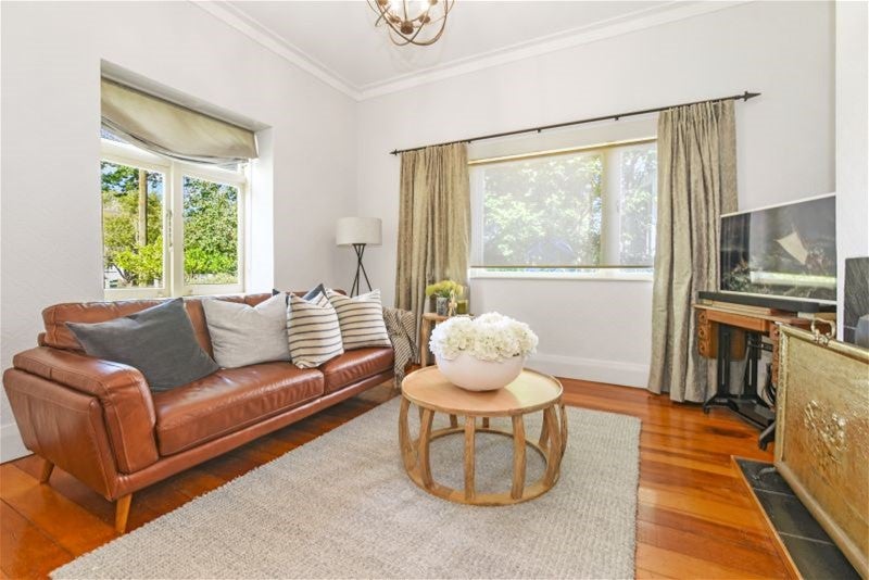 11 Young Street, Claudelands, Hamilton - Carousel 2
