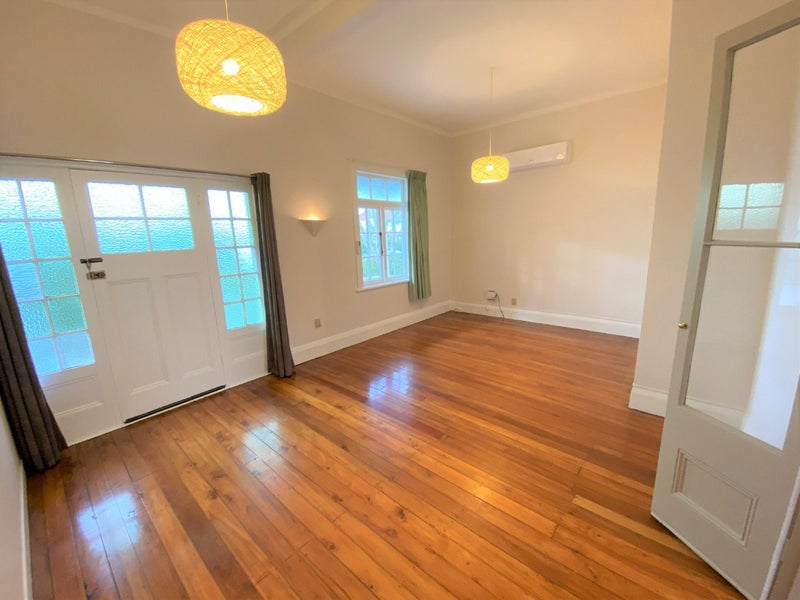 413 Sandringham Road, Sandringham, Auckland - Carousel 2