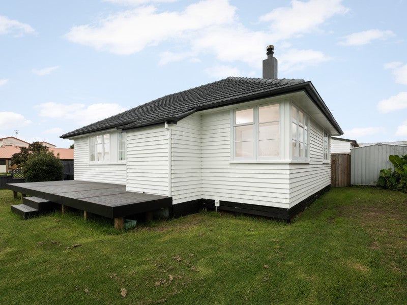 1A Clive Road, Katikati, Katikati - Carousel 2