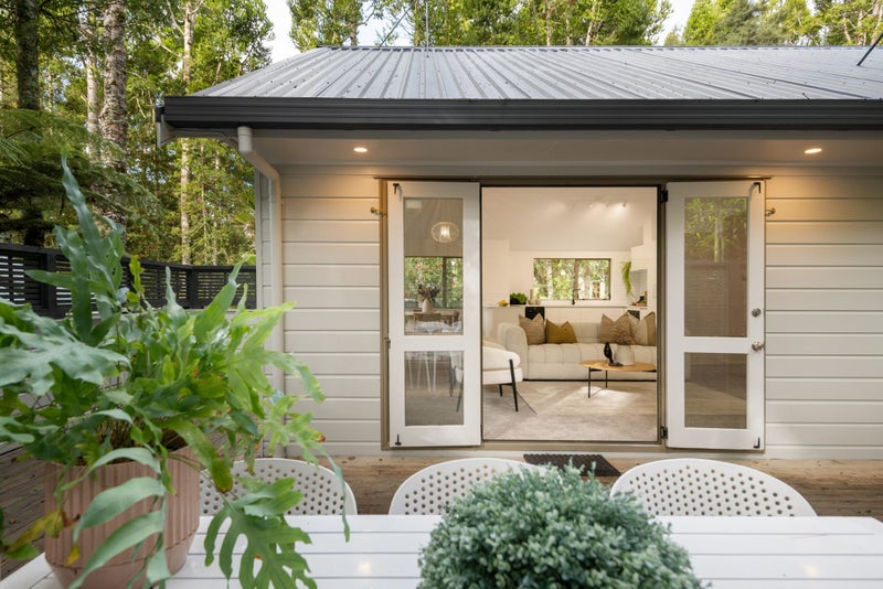 1/48 Park Hill Road, Birkenhead, Auckland - Carousel 1