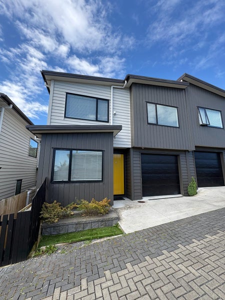 15B Minaret Drive, Bucklands Beach, Auckland - Carousel 1