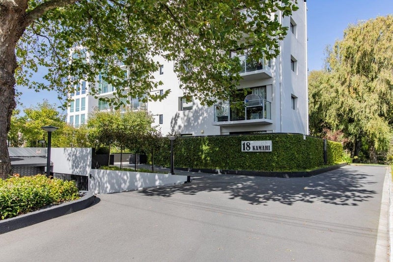 202/18 Carlton Mill Road, Merivale, Christchurch - Carousel 2