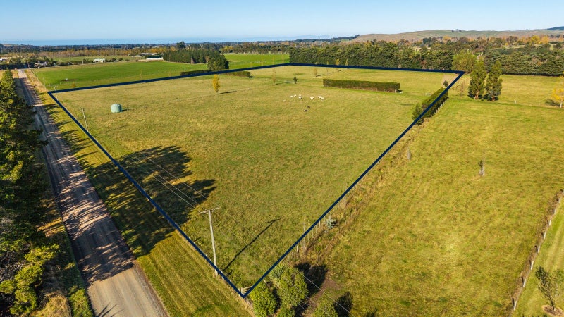 59 Mound Road, Broomfield, Amberley - Carousel 5