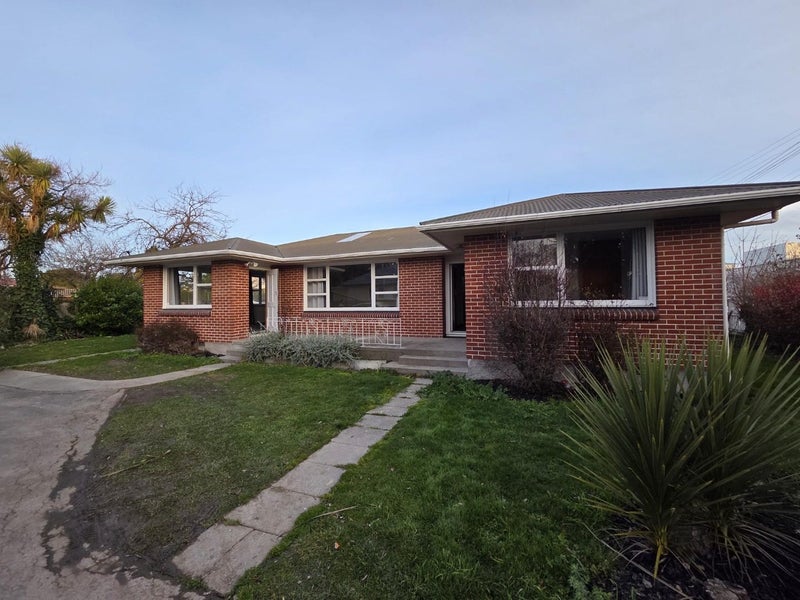 34 Golf Links Road, Shirley, Christchurch - Carousel 1