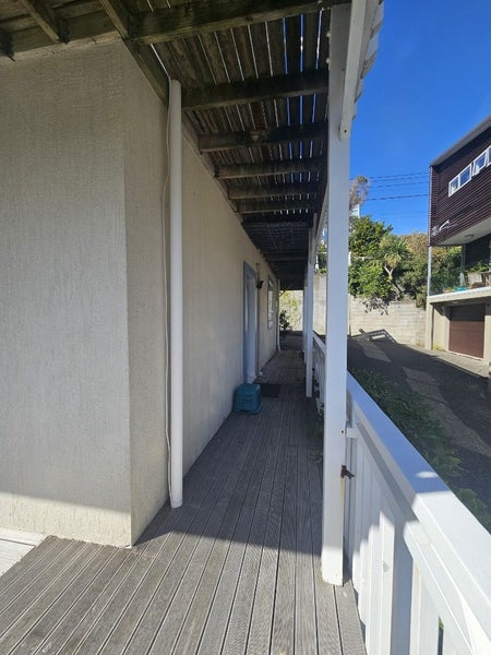 3/112 Coromandel Street, Newtown, Wellington - Carousel 2