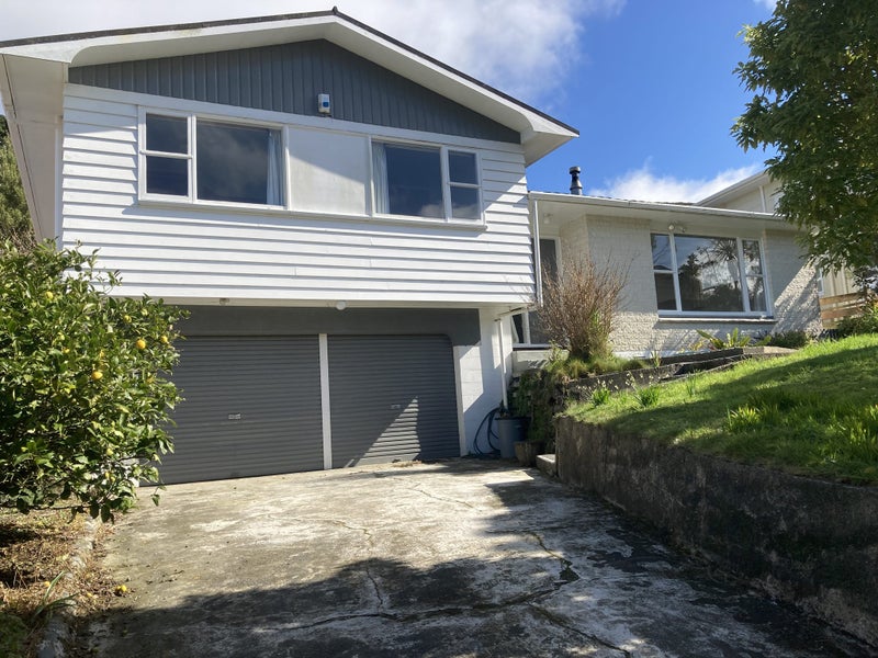 49 Thurleigh Grove, Karori, Wellington - Carousel 1