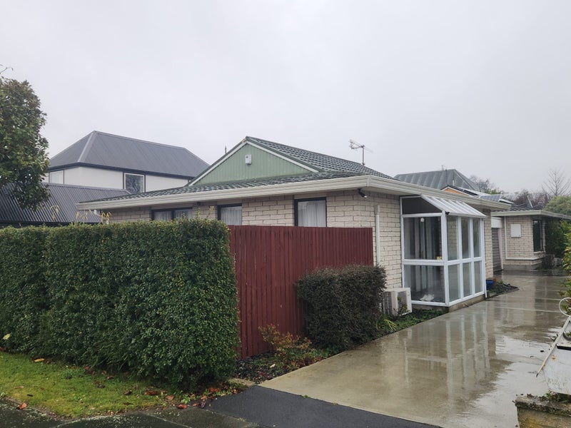 1/17 Garreg Road, Fendalton, Christchurch - Carousel 2