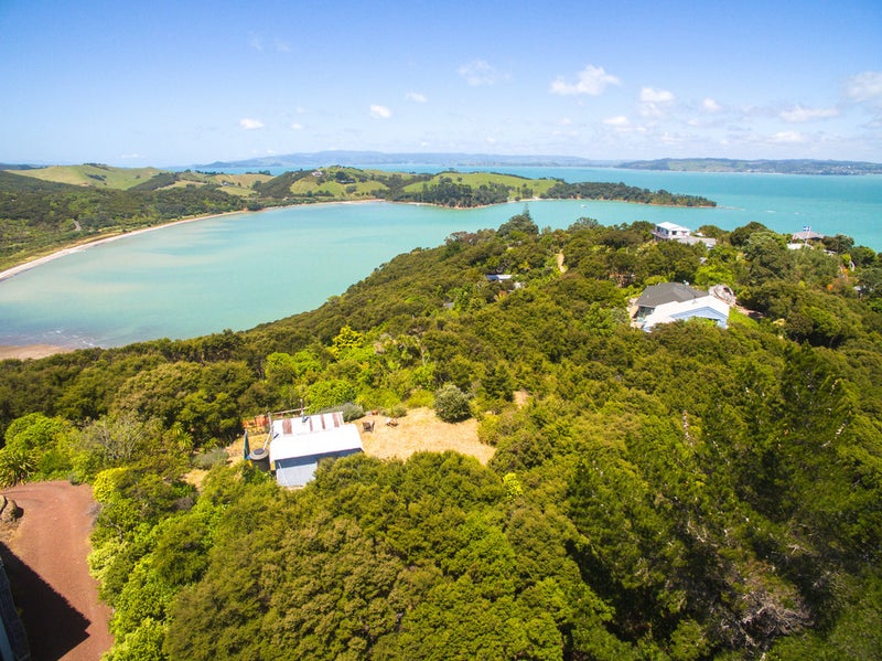 42 Fairview Crescent, Omiha, Waiheke Island - Carousel 12