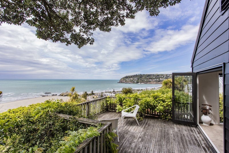 8 Aranoni Track, Clifton, Christchurch - Carousel 1