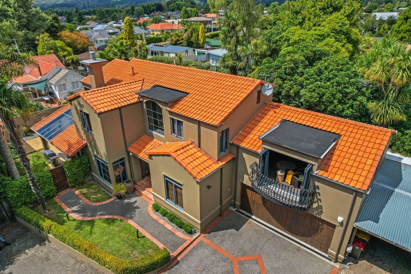 16A High Street, Glenholme, Rotorua - Carousel 1