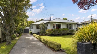 7 Hursthouse Street, Vogeltown, New Plymouth - Carousel 1