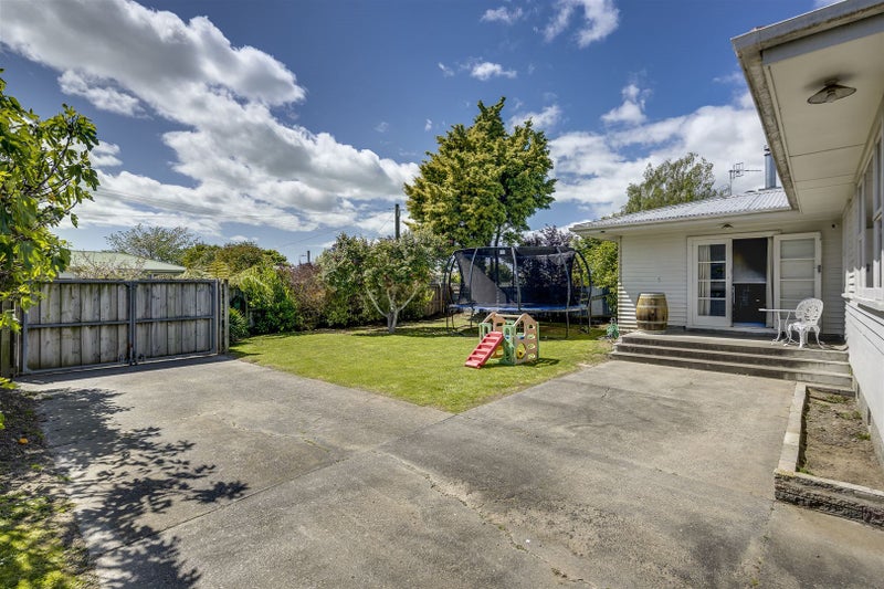 3 Hitchings Avenue, Onekawa, Napier - Carousel 2