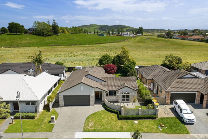 130 Palm Beach Boulevard, Papamoa Beach, Papamoa - Carousel 2