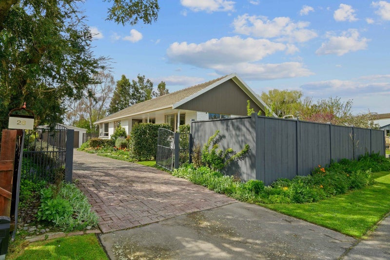 28 Oldham Crescent, Halswell, Christchurch - Carousel 2