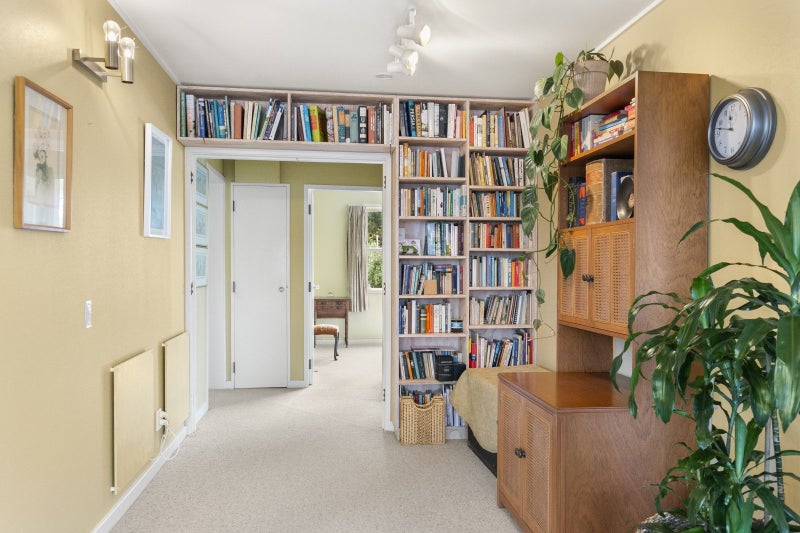 123 Austin Street, Mount Victoria, Wellington - Carousel 2