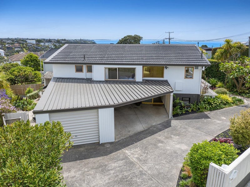 1/9 Kowhai Road, Mairangi Bay, Auckland - Carousel 1
