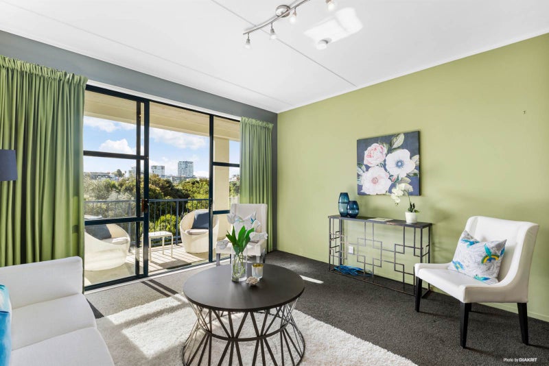 G5/19 Fleet Street, Eden Terrace, Auckland - Carousel 2