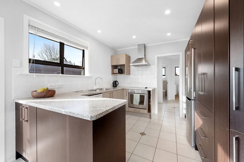 16 Bledisloe Street, Cockle Bay, Auckland - Carousel 2