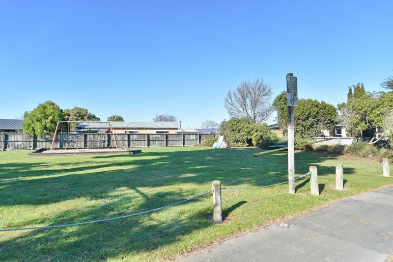 32 Ashwood Street, Parklands, Christchurch - Carousel 23
