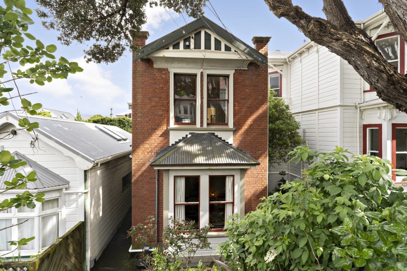 49 Hawker Street, Mount Victoria, Wellington - Carousel 2