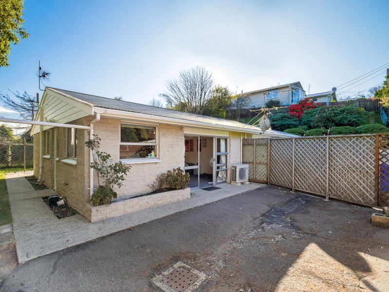 2A Runciman Street, Green Island, Dunedin - Carousel 22