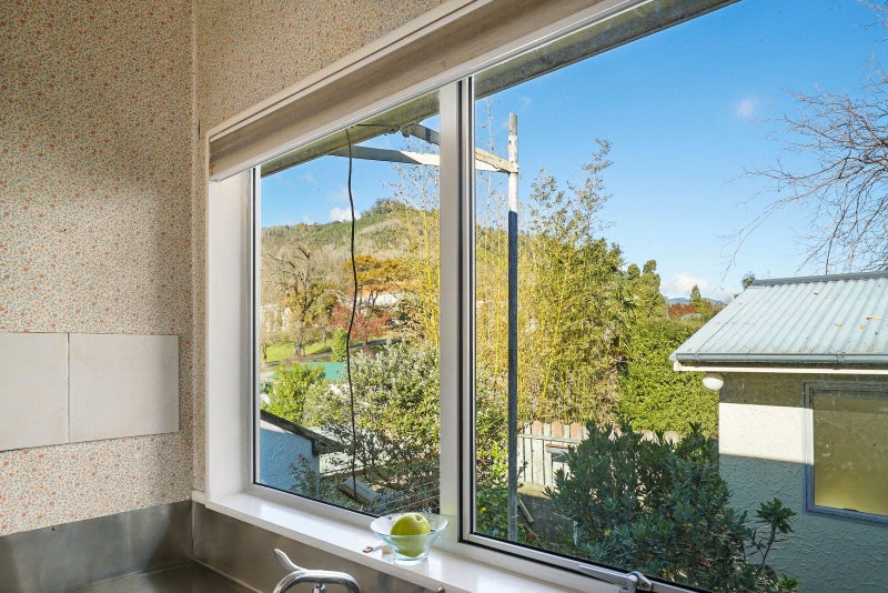 230B Hampden Street, Nelson South, Nelson - Carousel 19