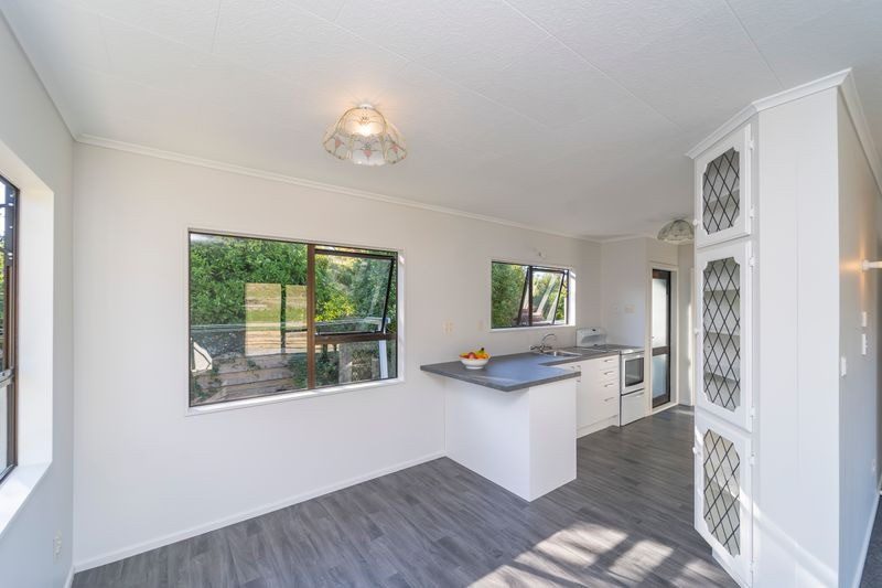 166 West Road, Masterton - Carousel 2