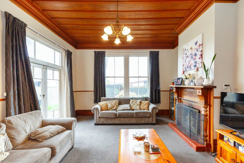 50 Brightwater Terrace, Terrace End, Palmerston North - Carousel 2