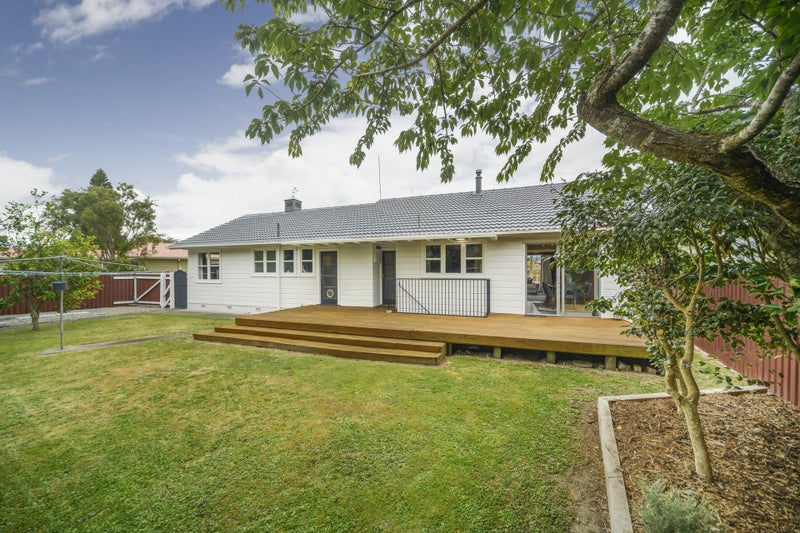 25 Chilton Grove, Hokowhitu, Palmerston North - Carousel 2