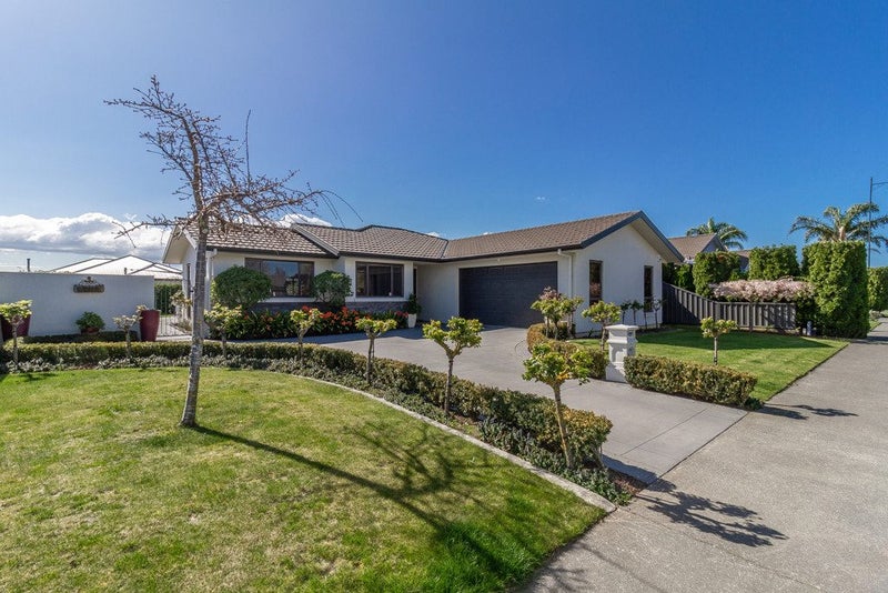 8 Pacific Avenue, Poraiti, Napier - Carousel 1