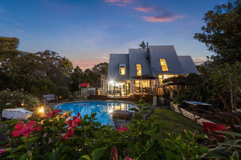 34 Top Road, Albany - Carousel 2