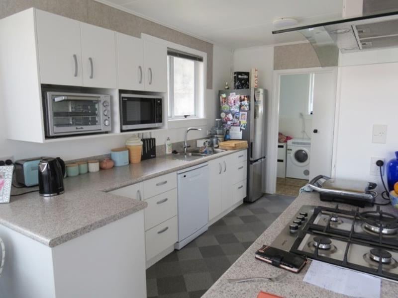 38A Drake Street, Vogeltown, New Plymouth - Carousel 1