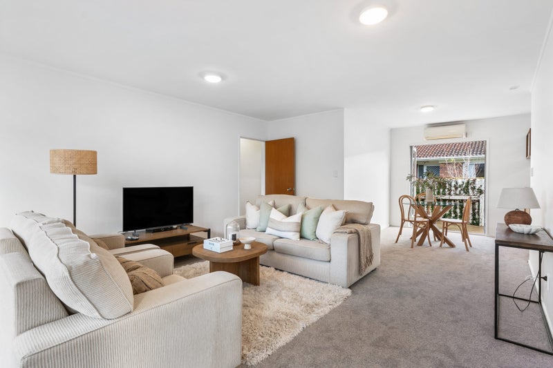 3/14 Amaru Road, Onehunga, Auckland - Carousel 2