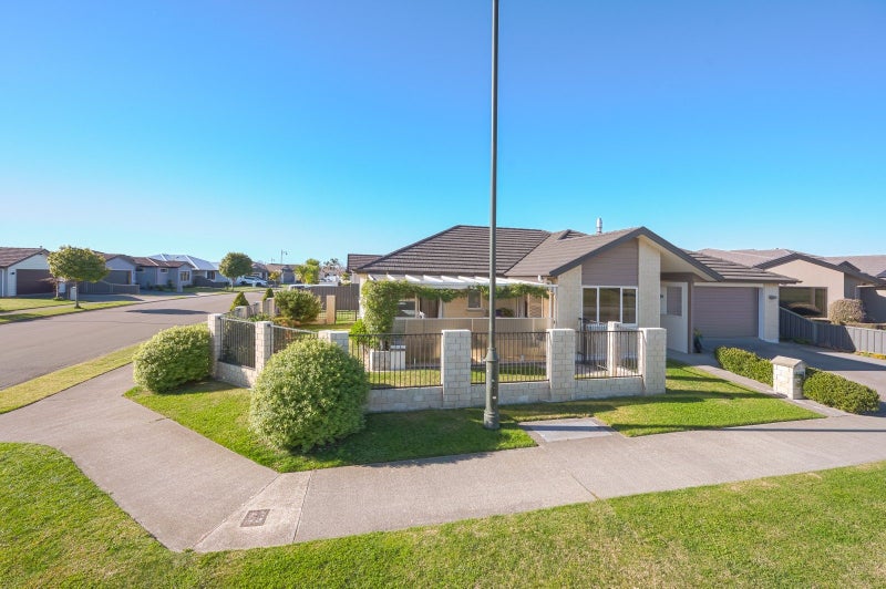 66 Orotu Drive, Poraiti, Napier - Carousel 2