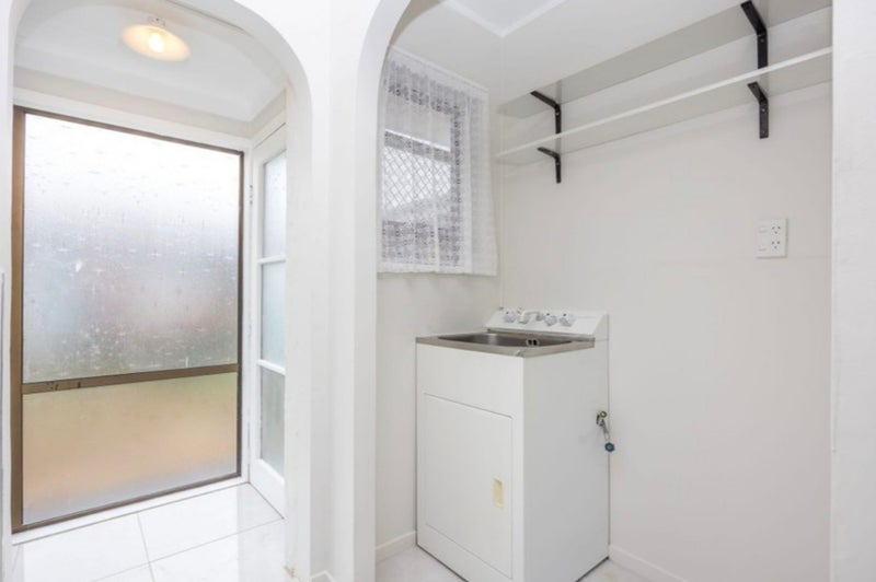 1 Ranfurly Road, Papatoetoe, Auckland - Carousel 9