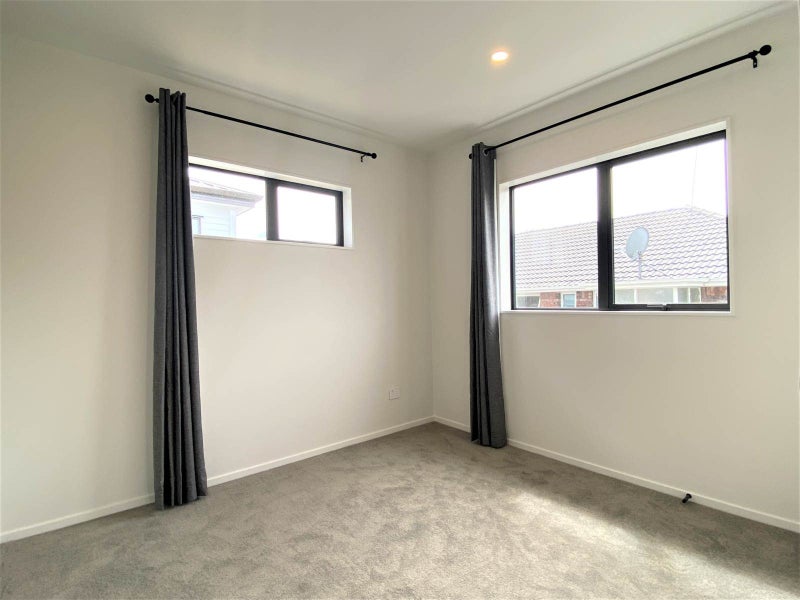 24D Dominion Street, Takapuna, Auckland - Carousel 13