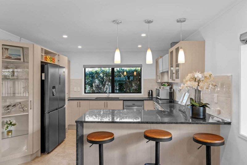 2/5 Esperanto Road, Papatoetoe, Auckland - Carousel 2